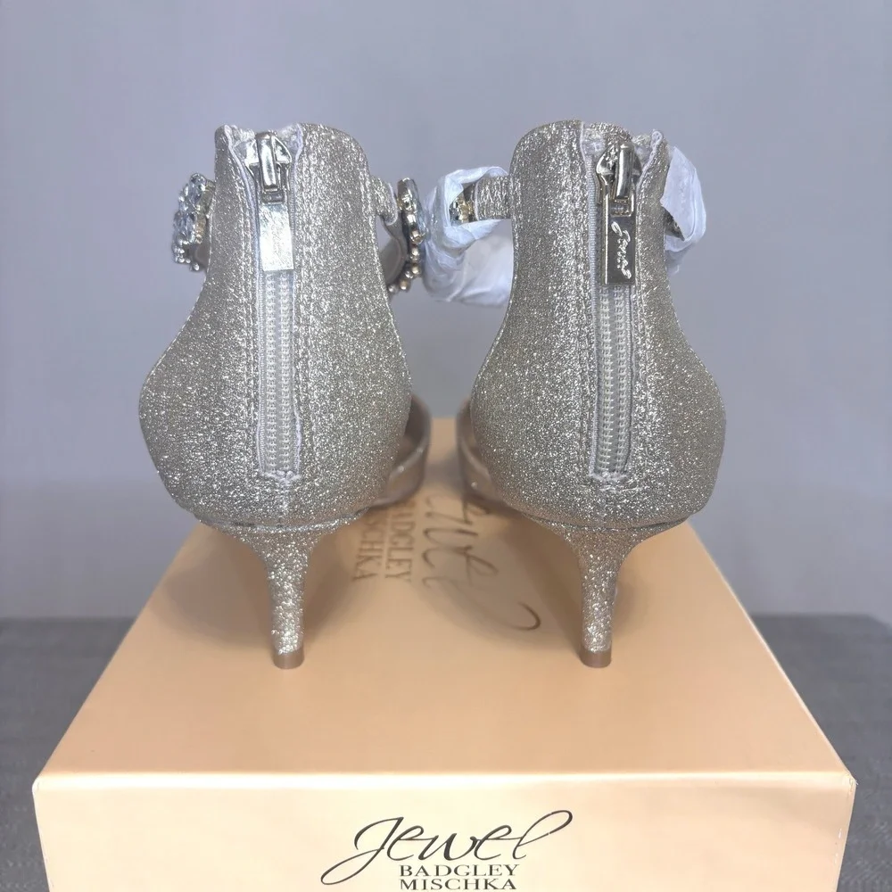 NWT Jewel Badgley Mischka Robles Gold Glitter Kitten Heel Womens 9.5 Crystal
